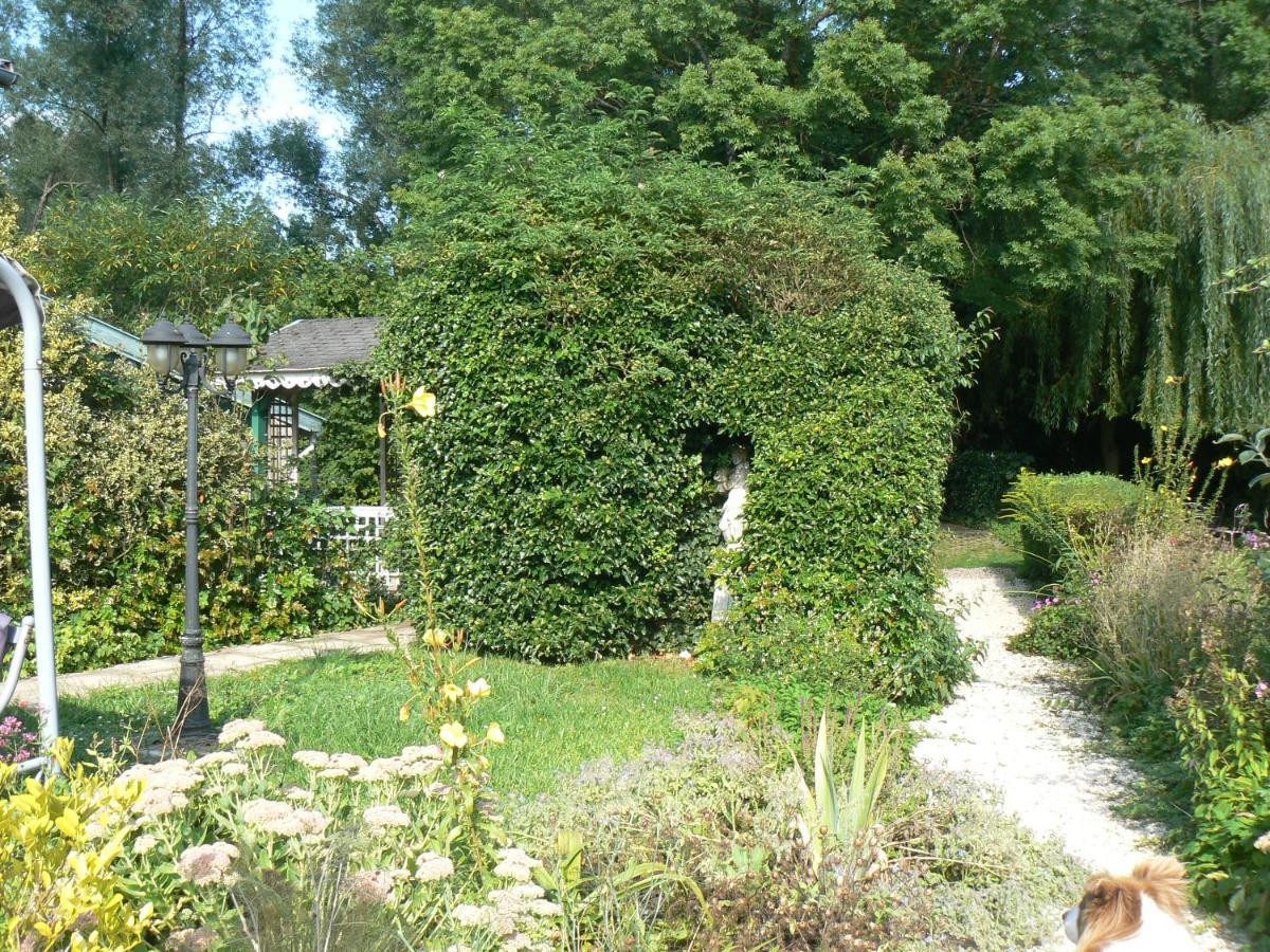 La Maison De L'Etang Sampigny Dış mekan fotoğraf