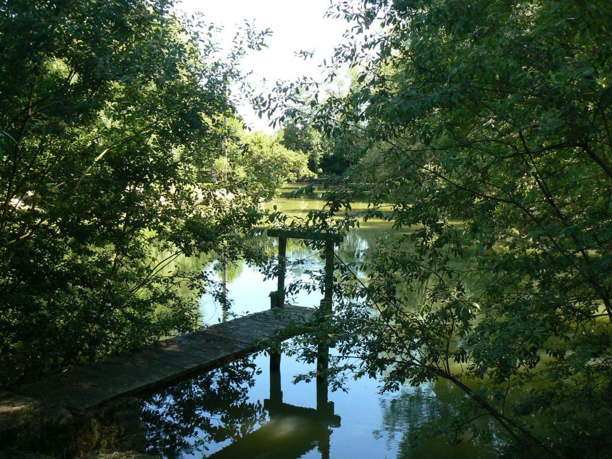 La Maison De L'Etang Sampigny Dış mekan fotoğraf